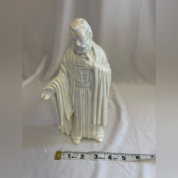 Ivory Ceramic Monk Sculpture - Picture 5 of 8